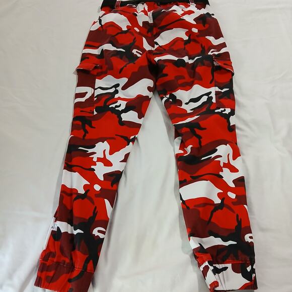 ALMOST FAMOUS Women's L Red/Black/White Camo Cargo Pants Cotton/Spandex Blend - Picture 8 of 12